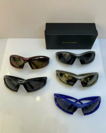 Picture of Balenciga Sunglasses _SKUfw55480636fw